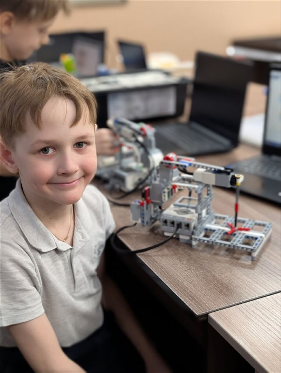 Занятие по Arduino-программированию в ТЕХНОклубе Омск